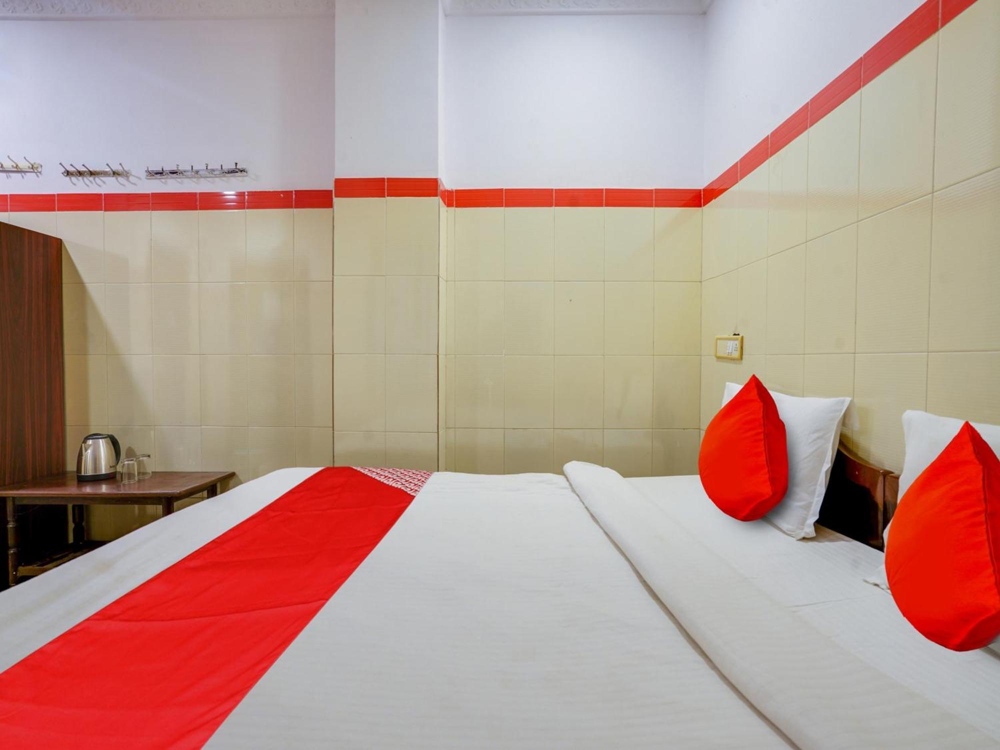 Hotel O Siro Inn Shamshabad Exterior photo